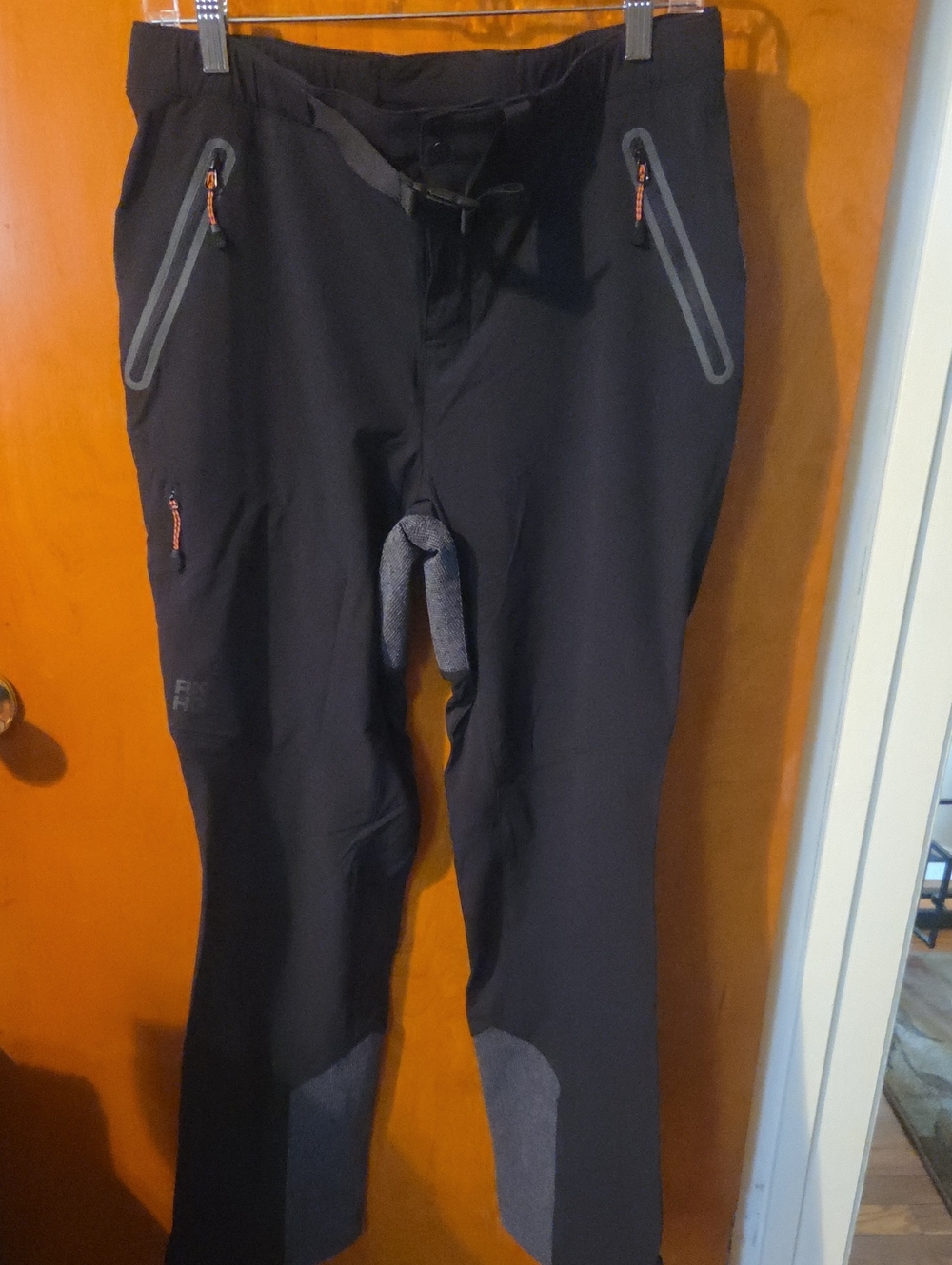Duluth Trading Co Black Outdoor Softshell Pants with Gray Reinforcements